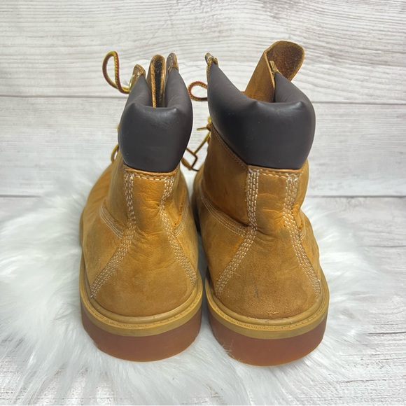 Timberland Boots - Picture 4 of 8